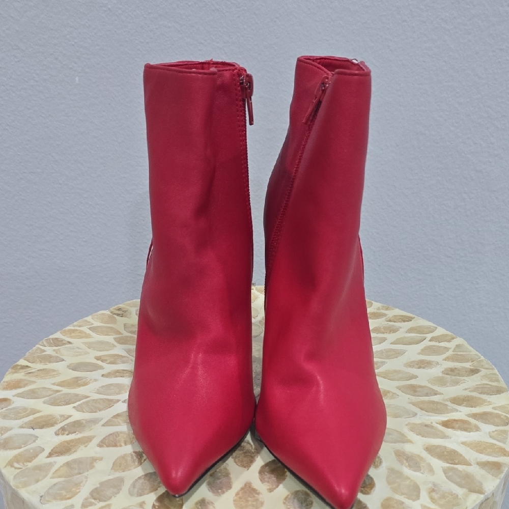 Steve Madden Bold Red Heeled Boots
